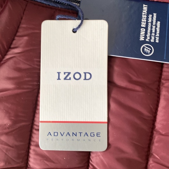 IZOD men’s medium size new wind resistant Advantage dark red with tags - Picture 3 of 3